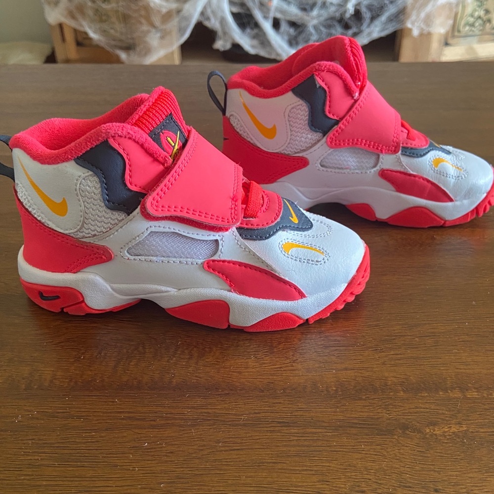 Kids Nike speed Turf